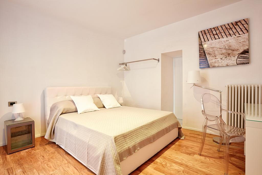 Suite Home Moncada Palermo Kamer foto