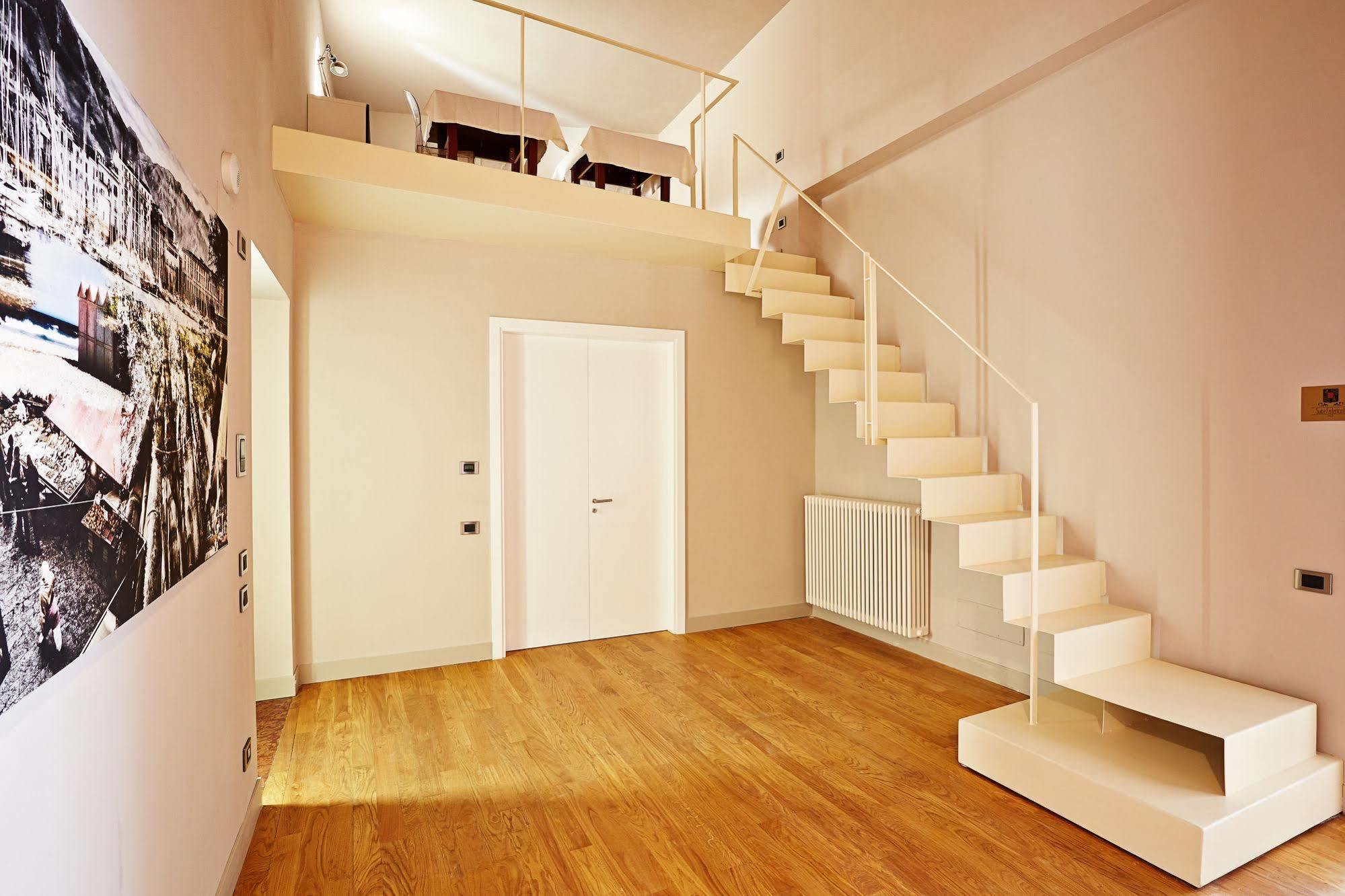 Suite Home Moncada Palermo Buitenkant foto